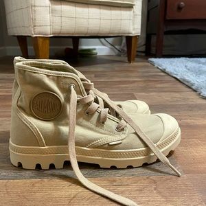 Palladium High Top Shoes